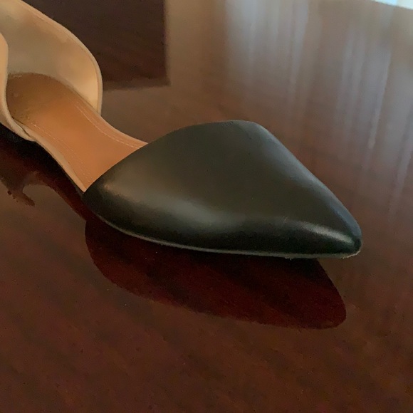 Tory Burch Two-Tone Black / Clay Beige Leather Flats - Picture 3 of 15